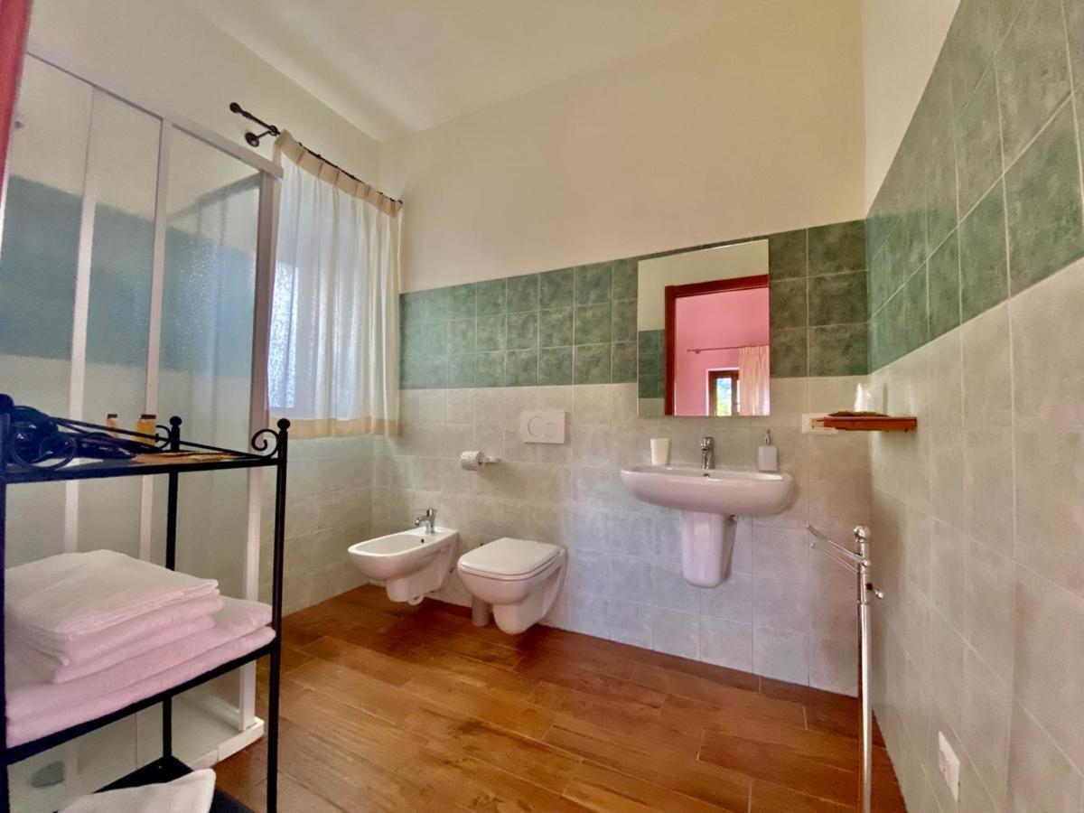Hotel La Porta Delle Gole à Motta Camastra Extérieur photo